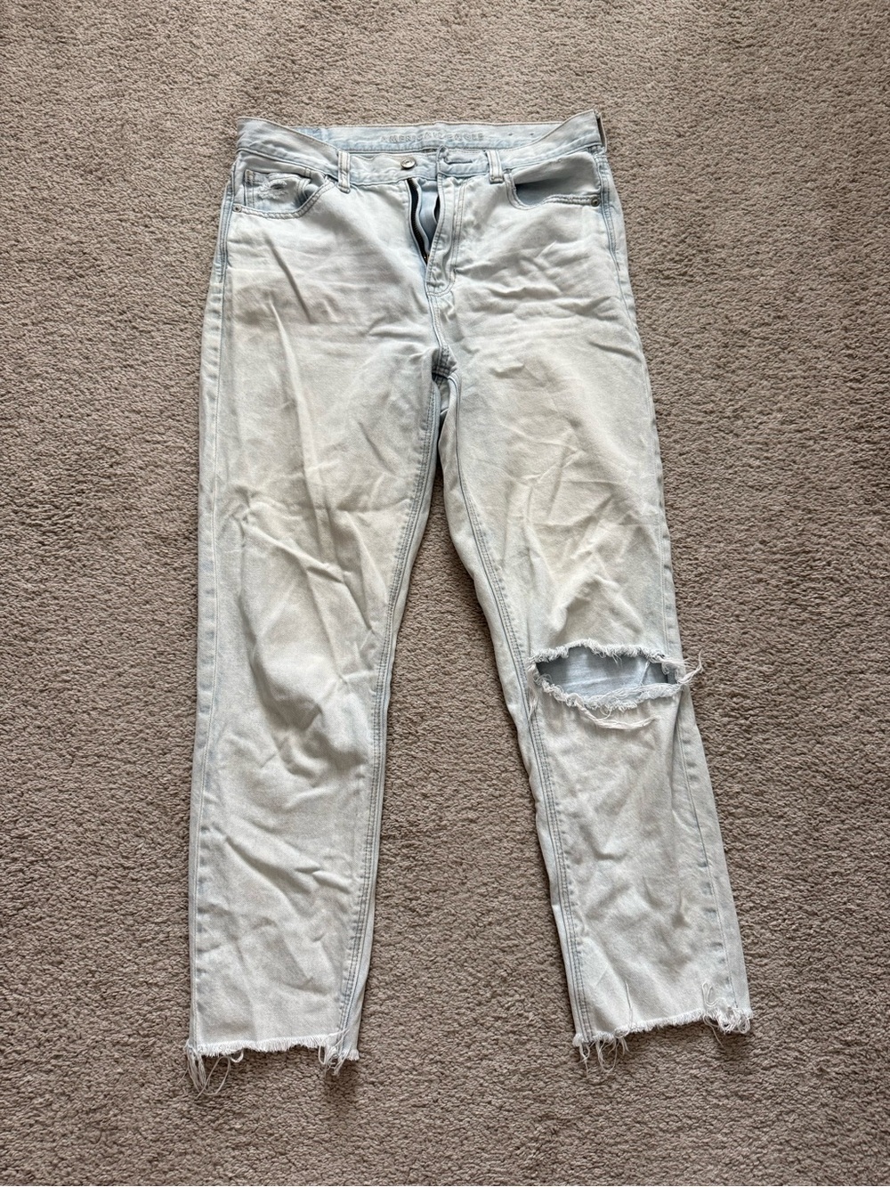 American Eagle Outfitters Light Blue Denim Jeans